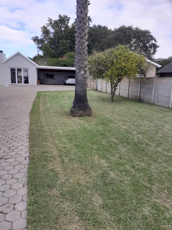 3 Bedroom Property for Sale in Albertinia Western Cape
